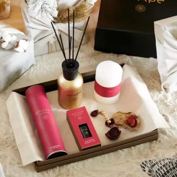 Produtos Perfumados-CASA Escape Golden Bliss Leo Perfumado Dourado, Bord Us Vermelho